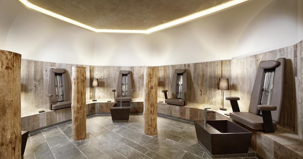 Hotel Berghof Crystal Spa & Sports Tux Eksteriør bilde